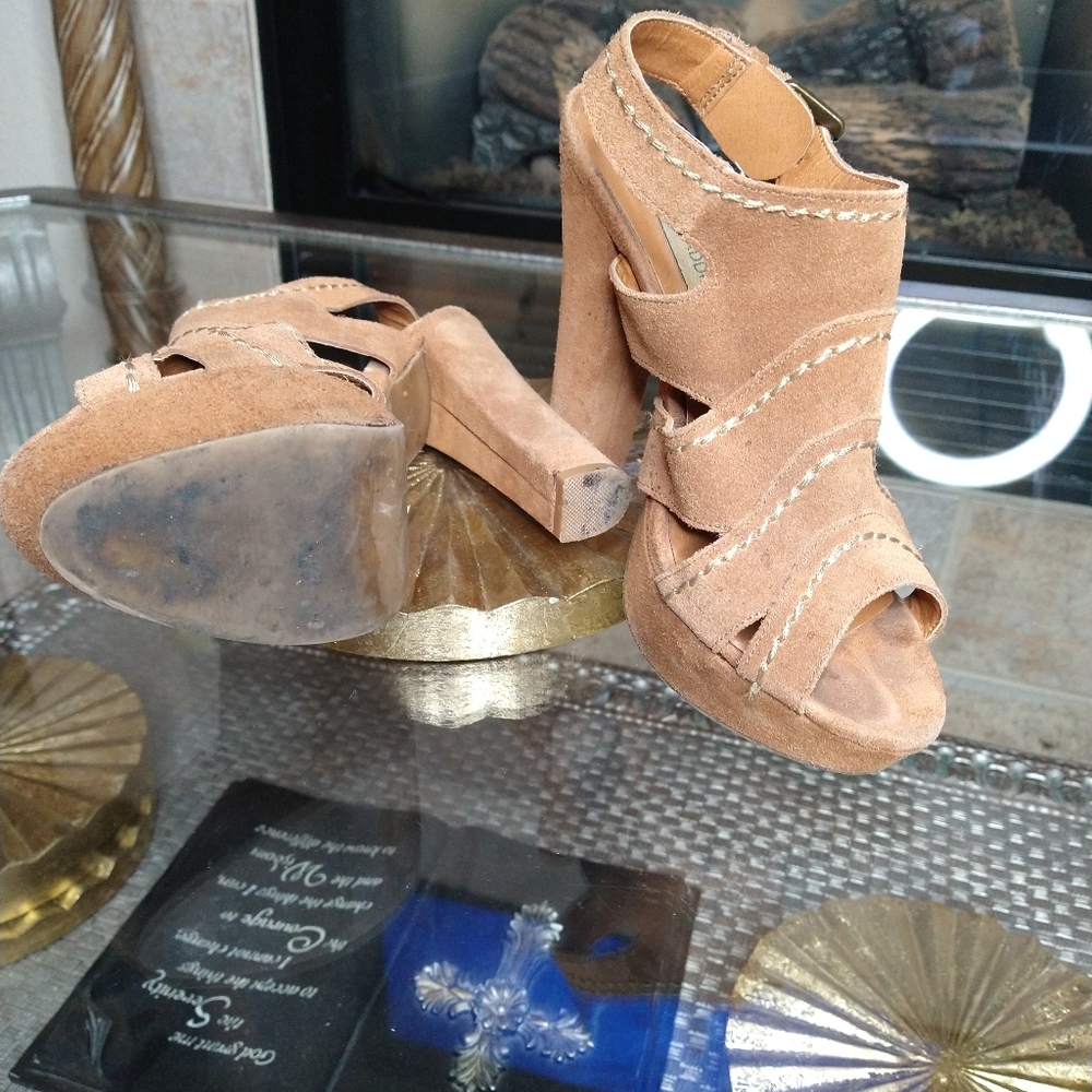 Steve Madden P-Ricki Tan 5" Heel block strappy - Picture 8 of 9
